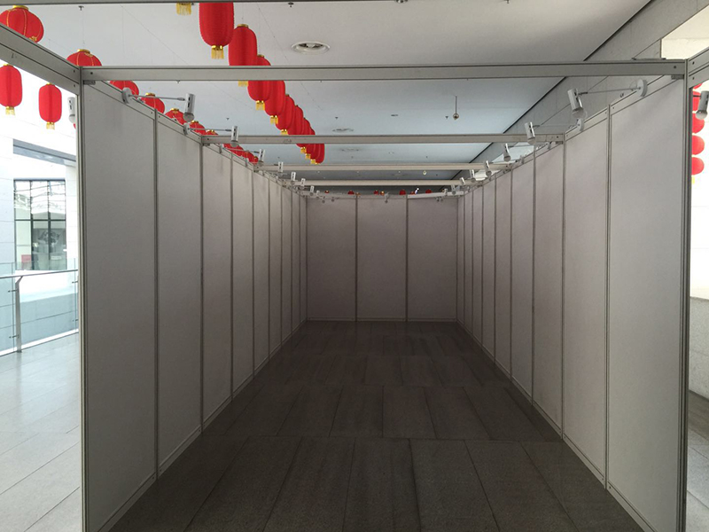 八棱柱掛畫展板